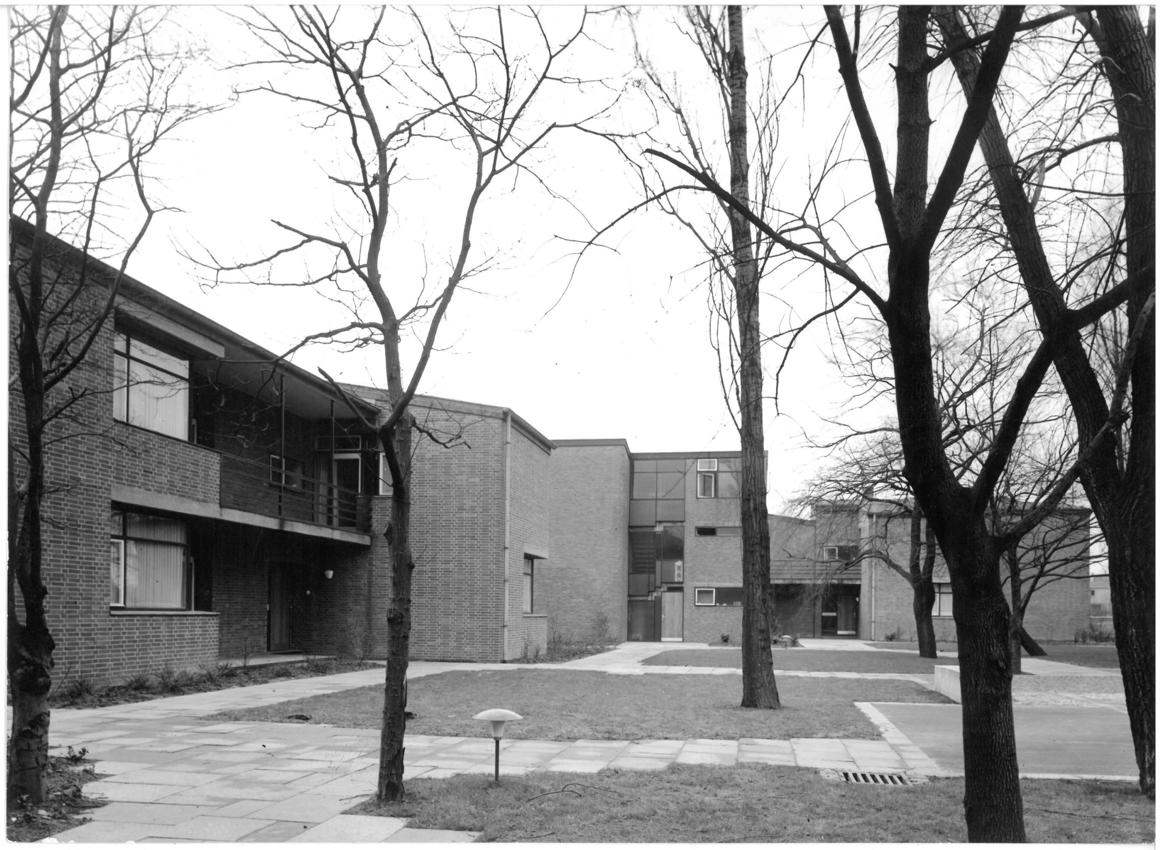 Photo de l'Oberhausener Institut  en noir et blanc<br> &copy; Photo: Friedrich Bernstein/UAA, c. 1959/1960	
