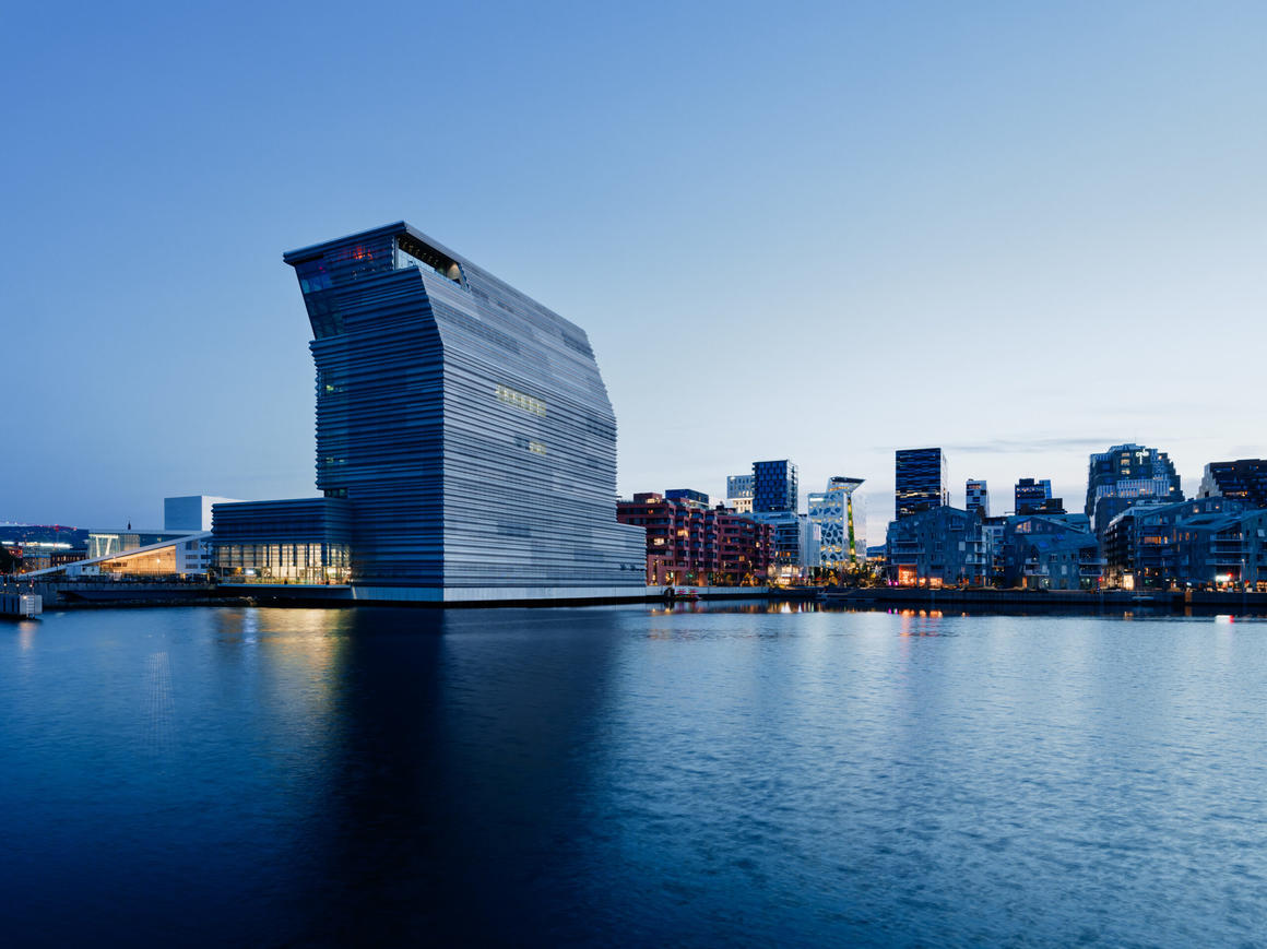  &copy; Einar Aslaksen	