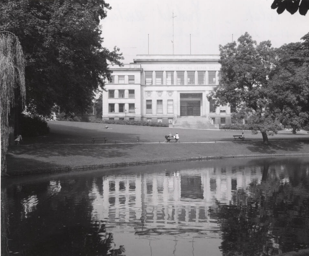  &copy; CIVA Collections	