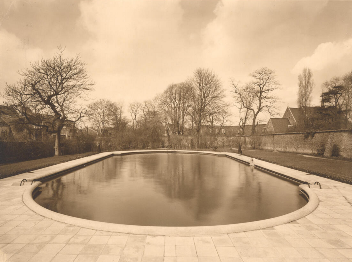  &copy; CIVA Collections	