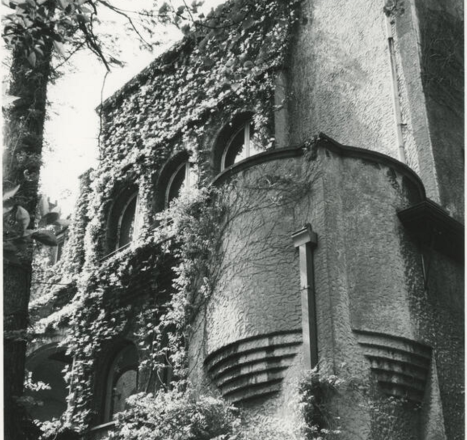  &copy; CIVA Collections	