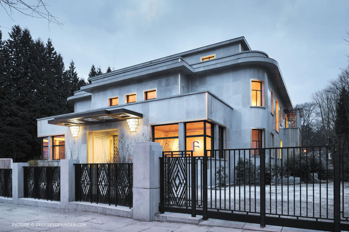  &copy; Georges De Kinder 	